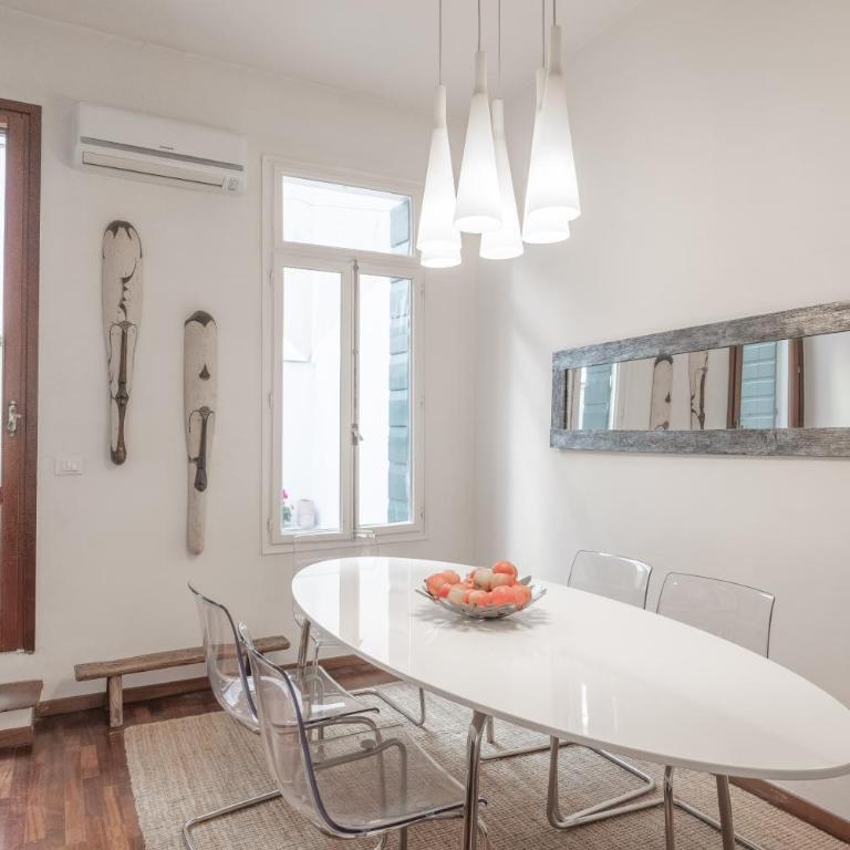 GuestHost - Piazza delle Erbe Central Apartment - Appartamento con 2 Camere da Letto - 1