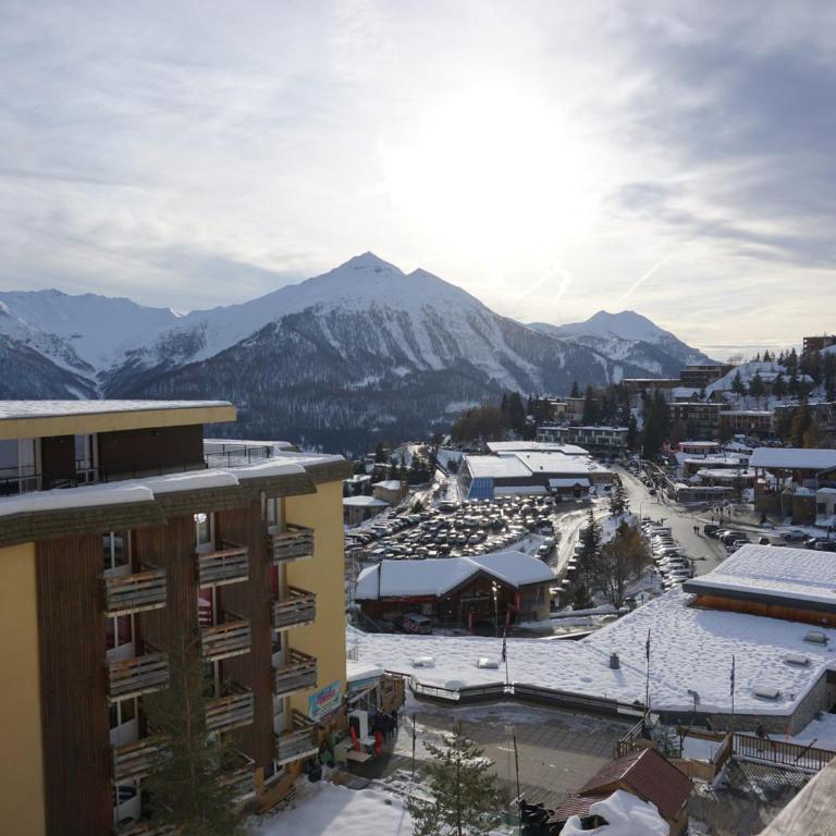 Appartement 2 pièces cabine, 6 personnes, piscine, parking, WiFi - FR-1-636-13 - Apartment - 5