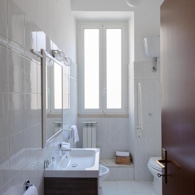 Your Colosseum Home - Appartamento con 1 Camera da Letto - 19