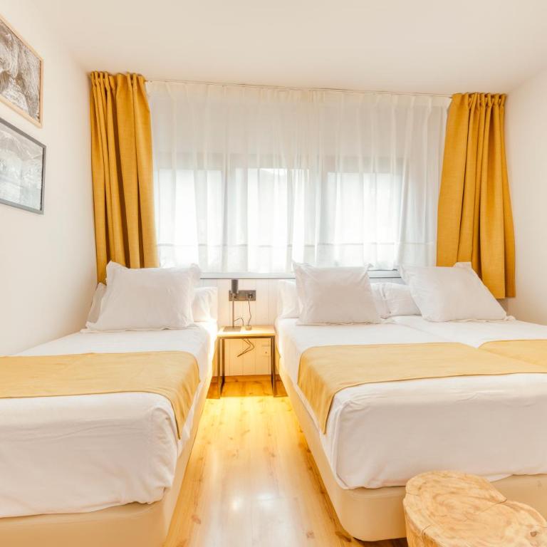 Hotel Viella - Habitación Triple - 2