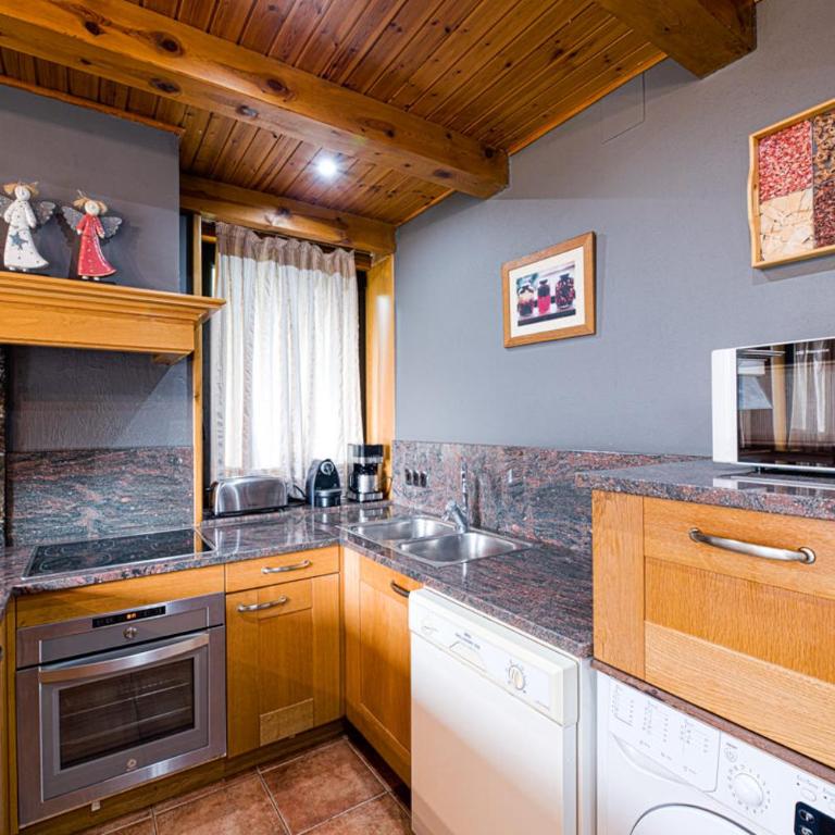 Casa Lola Pirene Chalet 12 Pax Sauna Jacuzzi Piano Vistas Vielha - Casa de 4 dormitorios - 39