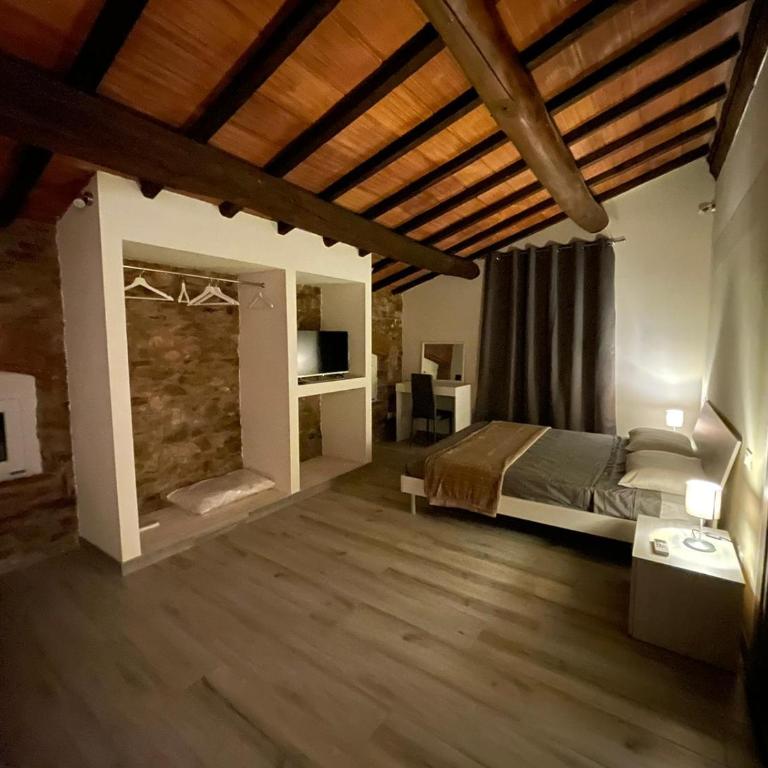 Rent room Iacopo - Camera Tripla con Bagno Privato - 7