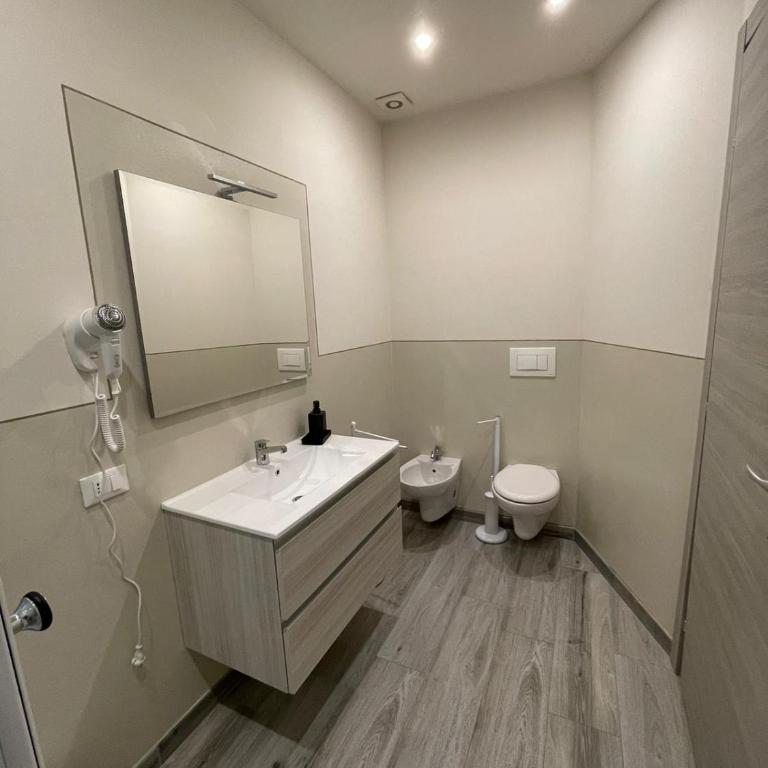Rent room Iacopo - Camera Matrimoniale con Bagno Privato - 8