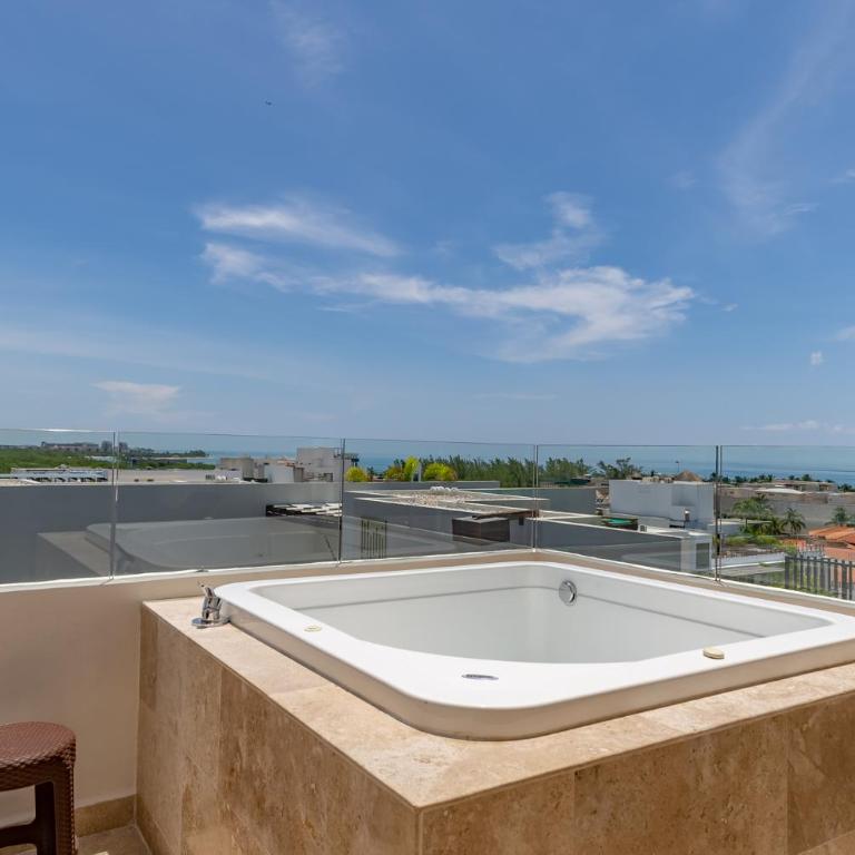 Bahay Condos steps from the beach and 5th ave - Apartamento Ático - 34