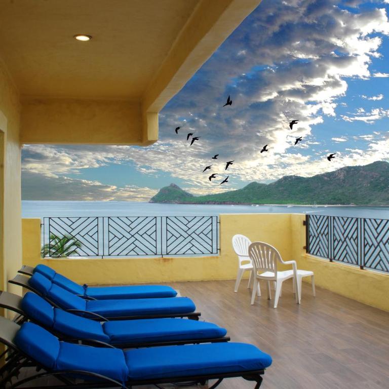 Royal Villas Resort - Two-Bedroom Family Suite Beach Front - 6