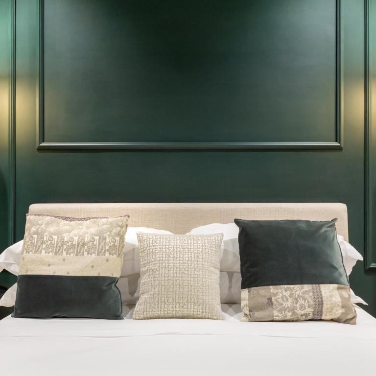 The Couper Colonna - Deluxe Double Room - 11