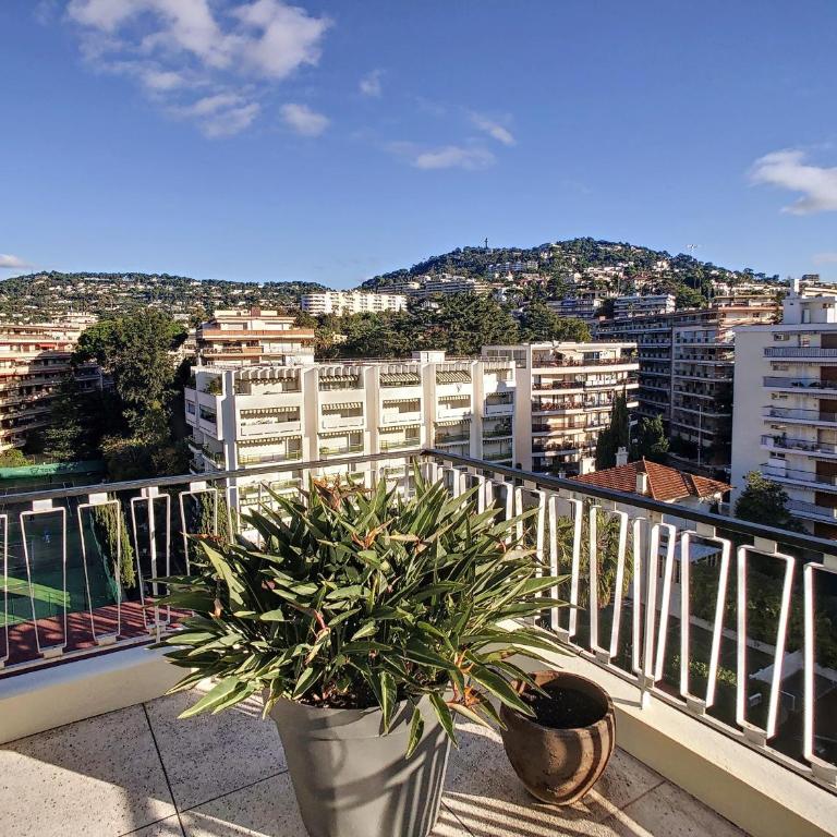 Penthhouse 1 & 2 bedroom apartment 2 mins from the Croisette 335 - Appartement 2 Chambres - 5