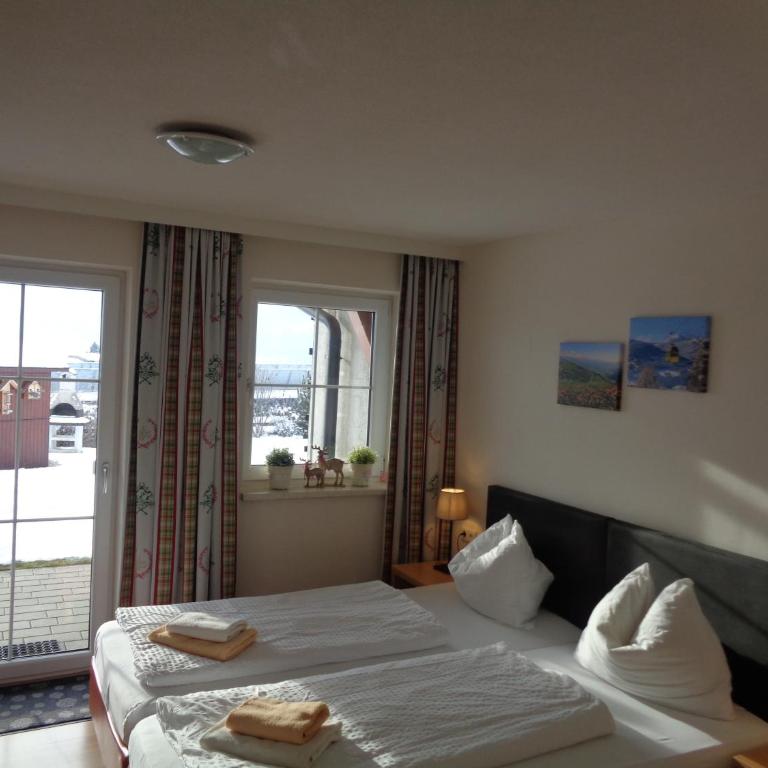 Eckenhof - Doppelzimmer mit Terrasse - 3