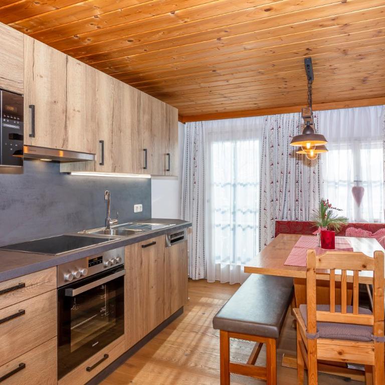 Appartement & Ferienwohnung am Baby & Kinderbauerhof Stefflhof - Apartment mit 2 Schlafzimmern und Aussicht - 3