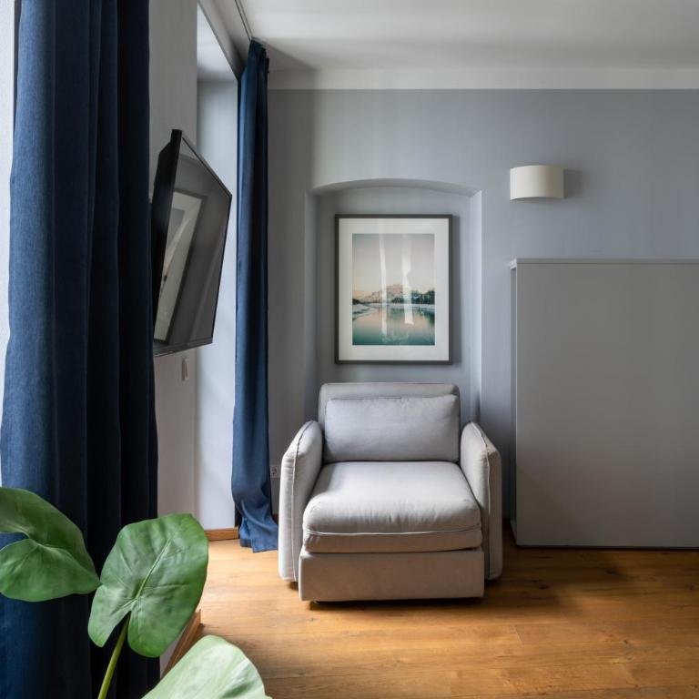 Numa Salzburg Nora - Large Studio with Kitchen, Balcony and Sofa Bed - 4