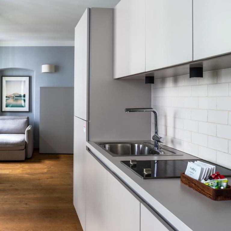 Numa Salzburg Nora - Large Studio with Kitchen, Balcony and Sofa Bed - 6