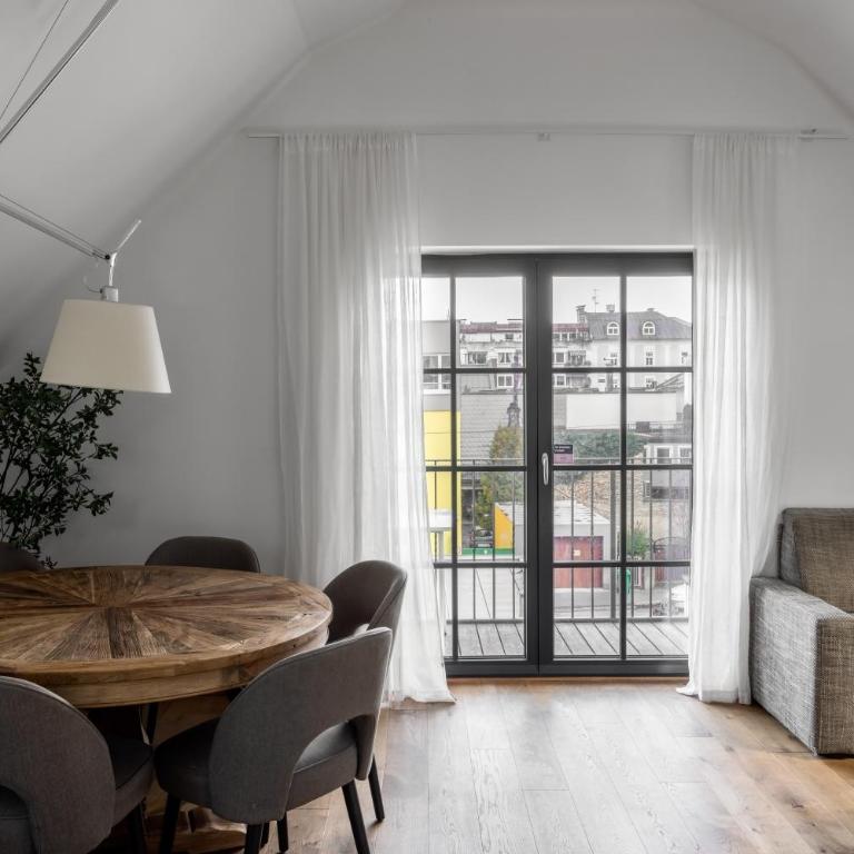 Numa Salzburg Nora - Ferienwohnung mit 2 Schlafzimmern, Balkon und Schlafsofa - 8