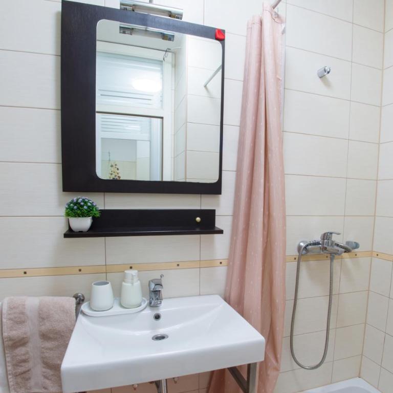 Comfortable Apartment In Mostar - Two-Bedroom Apartment - 34