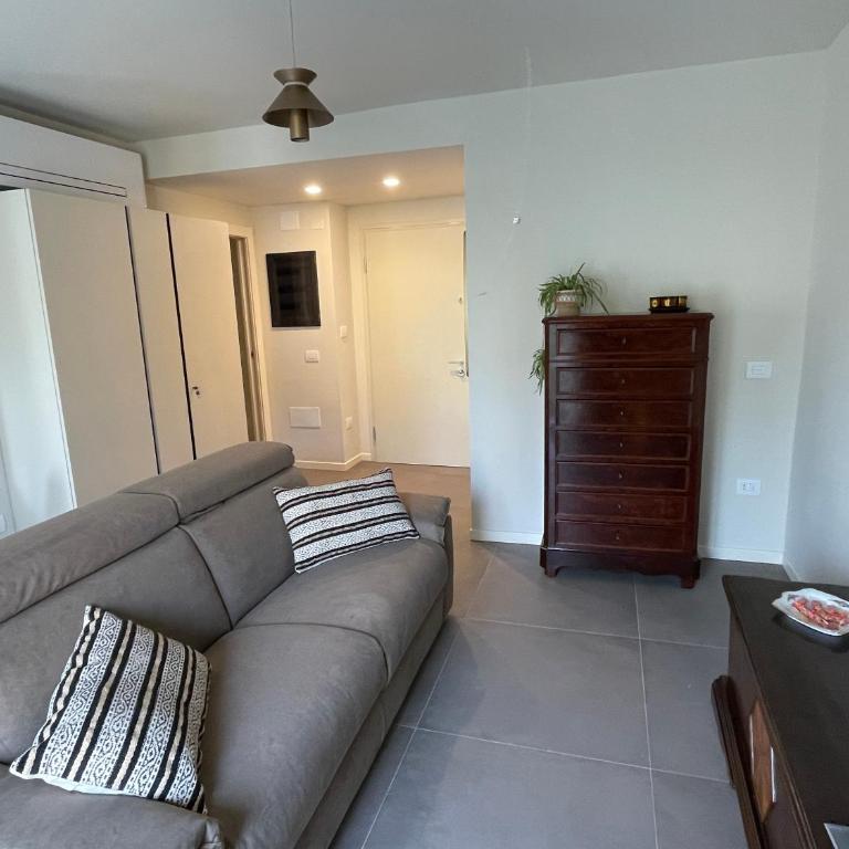Lucia Holiday Apartments - Appartamento con 2 Camere da Letto - 3