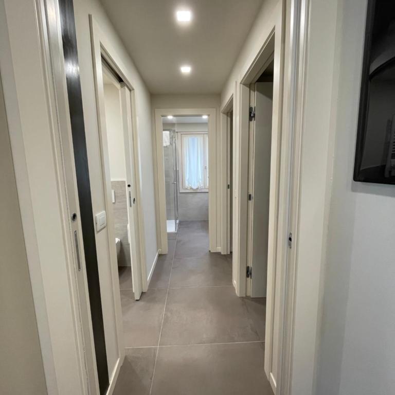 Lucia Holiday Apartments - Appartamento con 2 Camere da Letto - 31