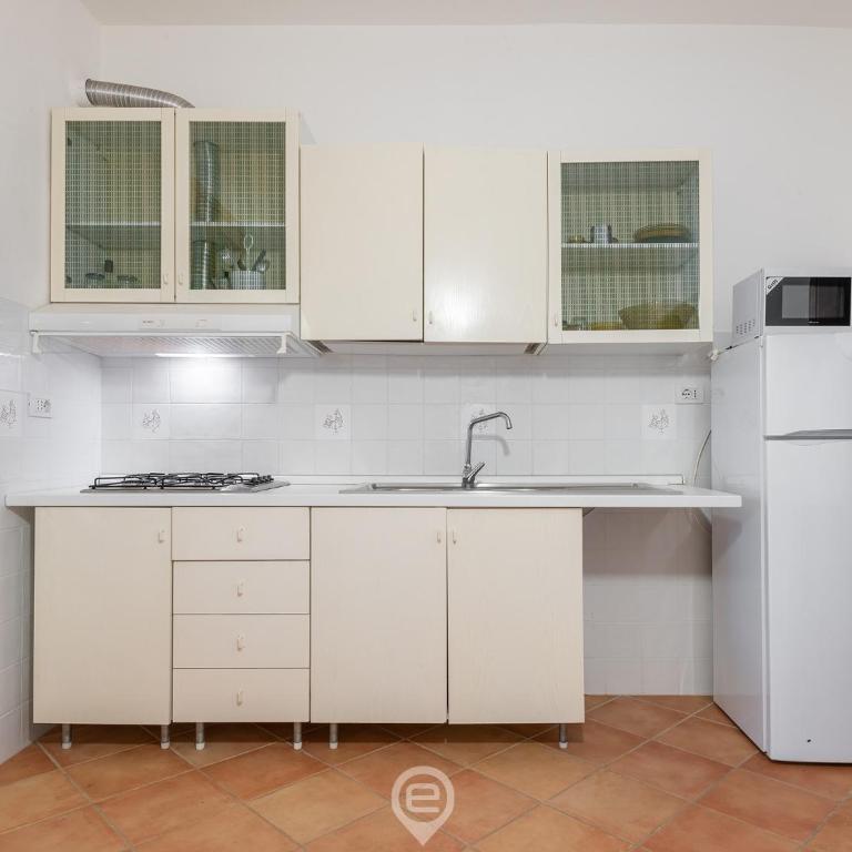 Casa Adele - Steps to Cala Sinzias Beach - Three-Bedroom House - 10