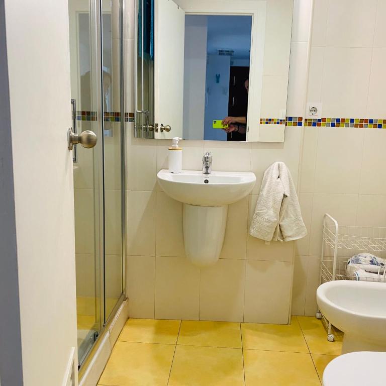 Betis a la Orilla del Guadalquivir & Vistas a la Giralda - Apartamento de 3 dormitorios - 36