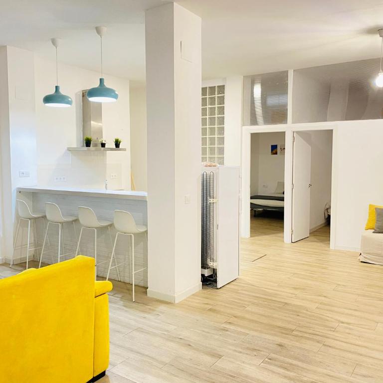 Flamenca Triana - Apartamento Wifi con 2 Dormitorios 2 sofas camas 2 baños - Apartamento de 2 dormitorios - 15