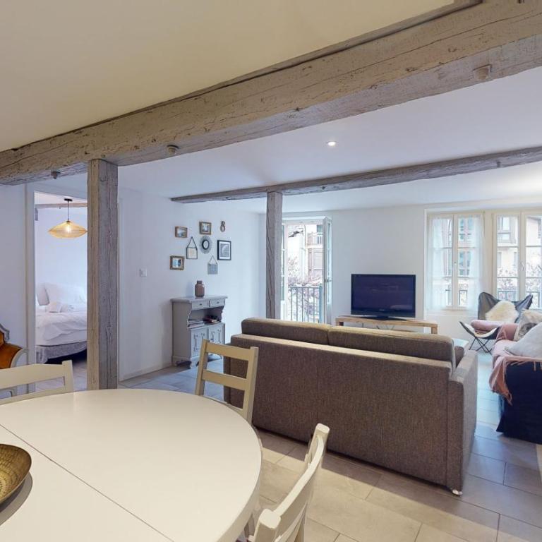 Beautiful apartment in the heart of the old city - Apartment mit 2 Schlafzimmern - 20