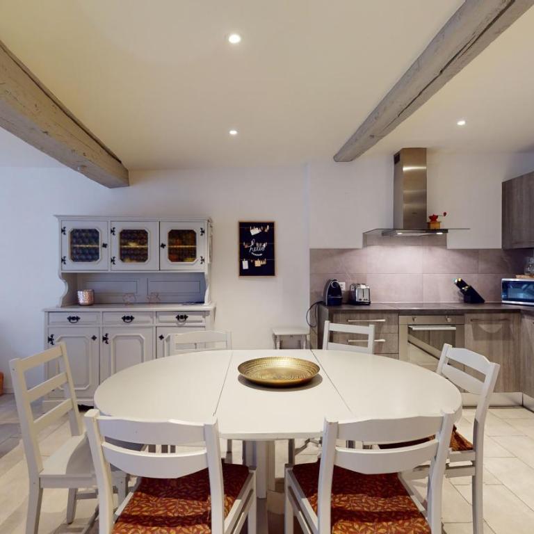 Beautiful apartment in the heart of the old city - Apartment mit 2 Schlafzimmern - 16