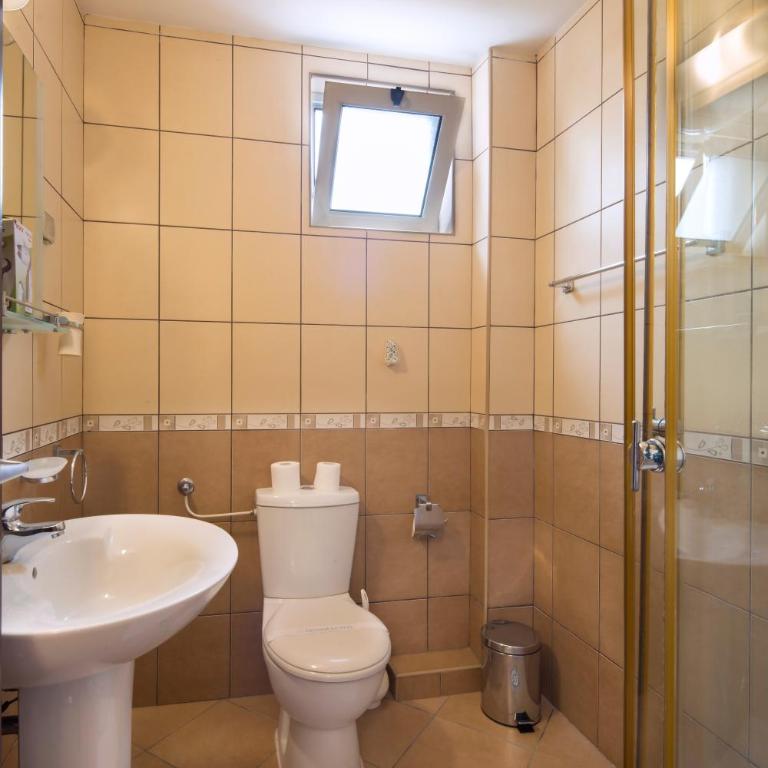 Villa Ljubanovic - Dvokrevetna Soba sa Bračnim Krevetom i Terasom - 10