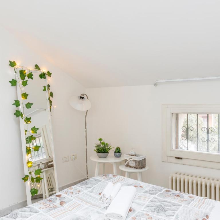 Elly's Home [Parcheggio Privato] - Appartamento con 1 Camera da Letto - 8