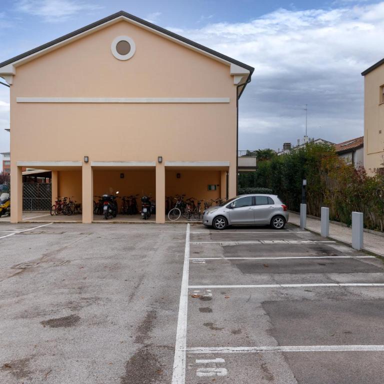 Elly's Home [Parcheggio Privato] - Appartamento con 1 Camera da Letto - 20