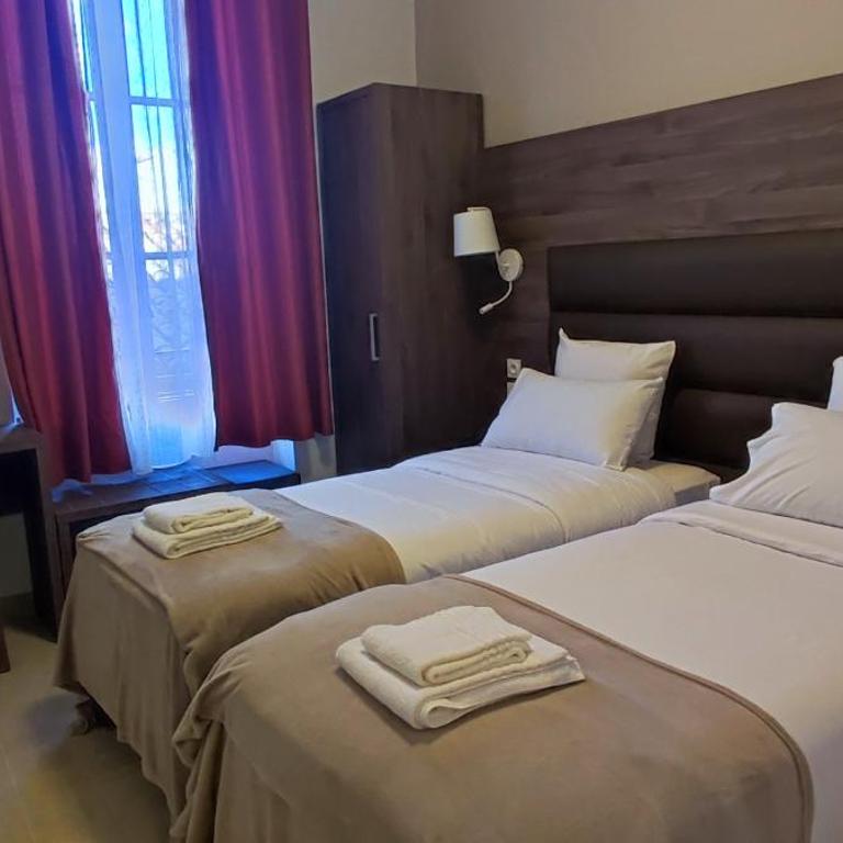 SQUARE HOTEL - Chambre Lits Jumeaux Standard - 6