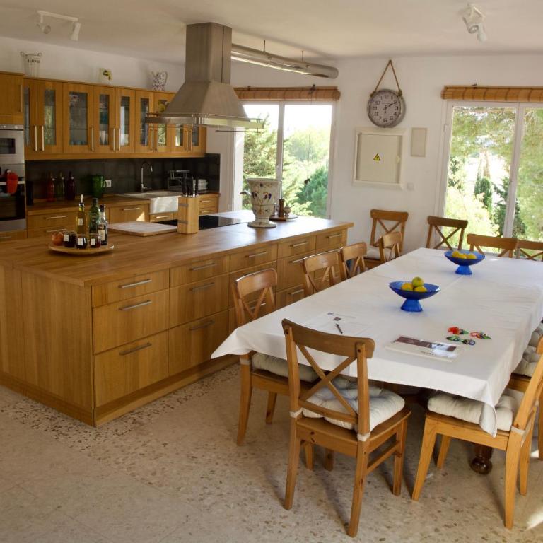La Ciruela - Villa paisible jardin de 5000m2 piscine chauffée et vue sur mer - Villa - 10