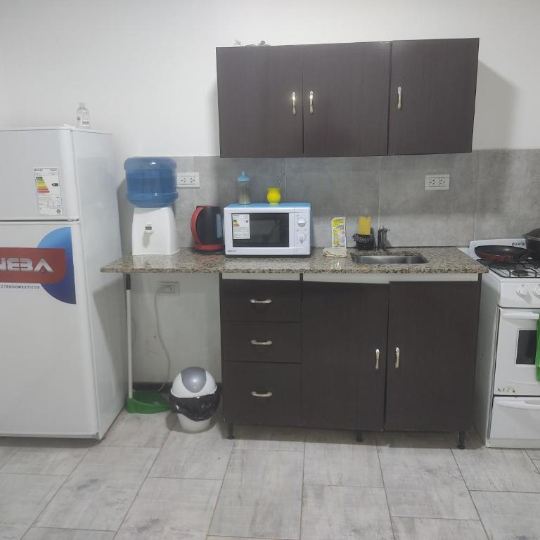 Apart Villegas - Habitación Familiar - 3