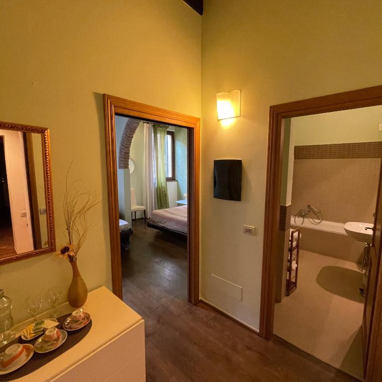 Guest-House Del Corso - Camera Matrimoniale Standard - 16