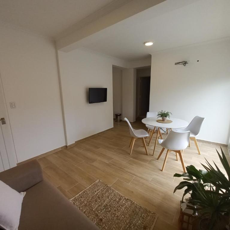 HOME DOS MARTIN a 1 cuadra de peatonal - Apartamento de 2 dormitorios - 3