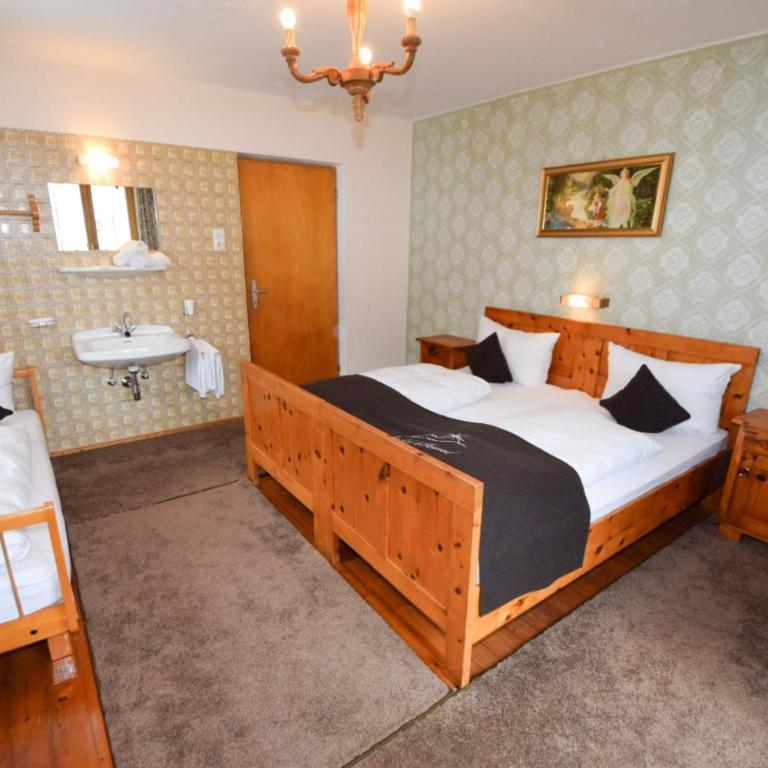 Ferienhaus Wachterhof Aschau im Zillertal - Apartment mit Blick auf die Berge - 15