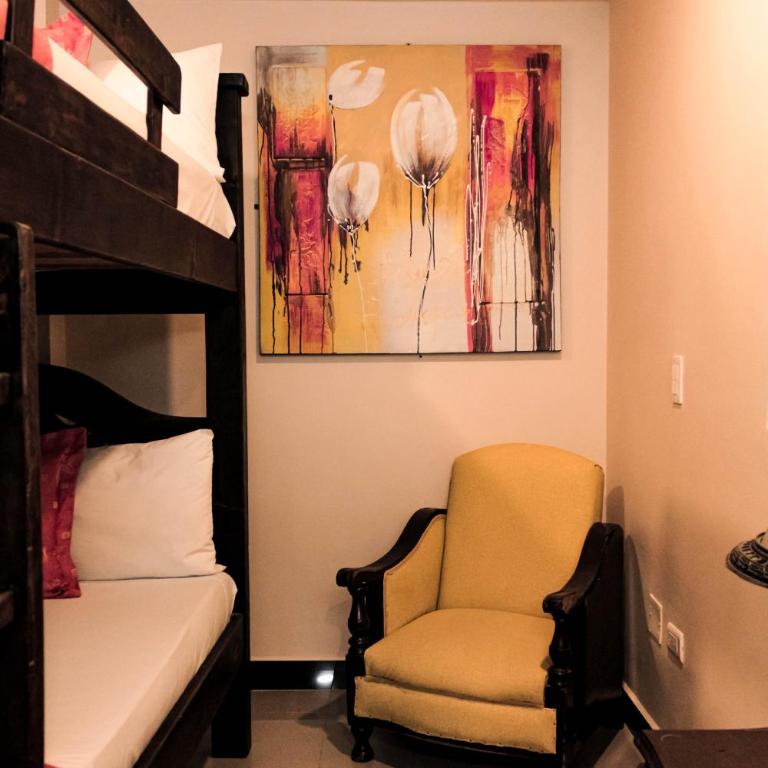 Hotel Plaza Garibaldi - Economy Triple Room - 1