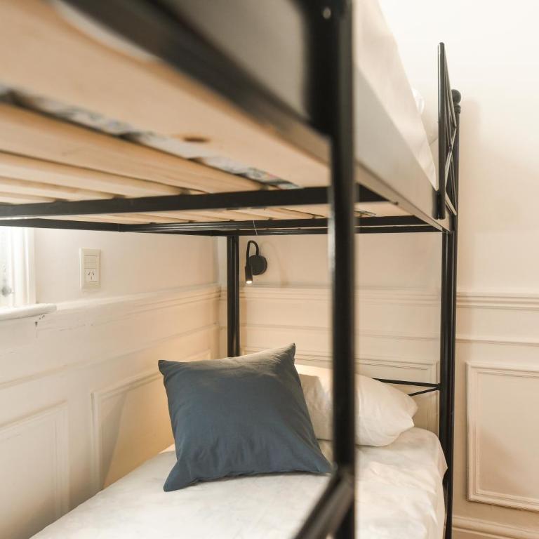 Casa Lima Sur - Bed in 4-Bed Female Dormitory Room - 2