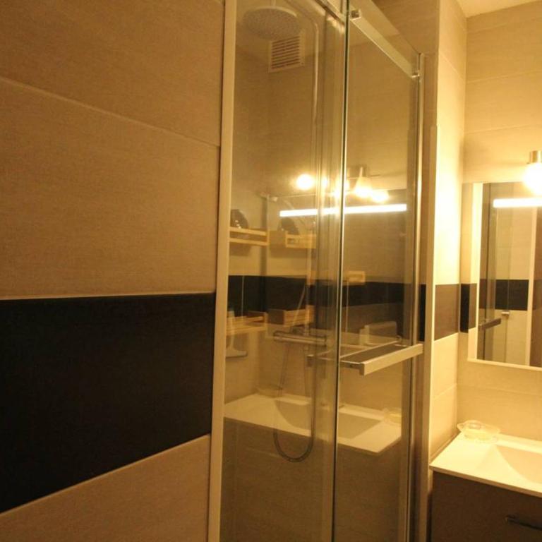 Superbe 2 Pièces Tout Confort à Luchon - Parking, WIFI, Près Télécabine - FR-1-313-218 - Apartment - 12