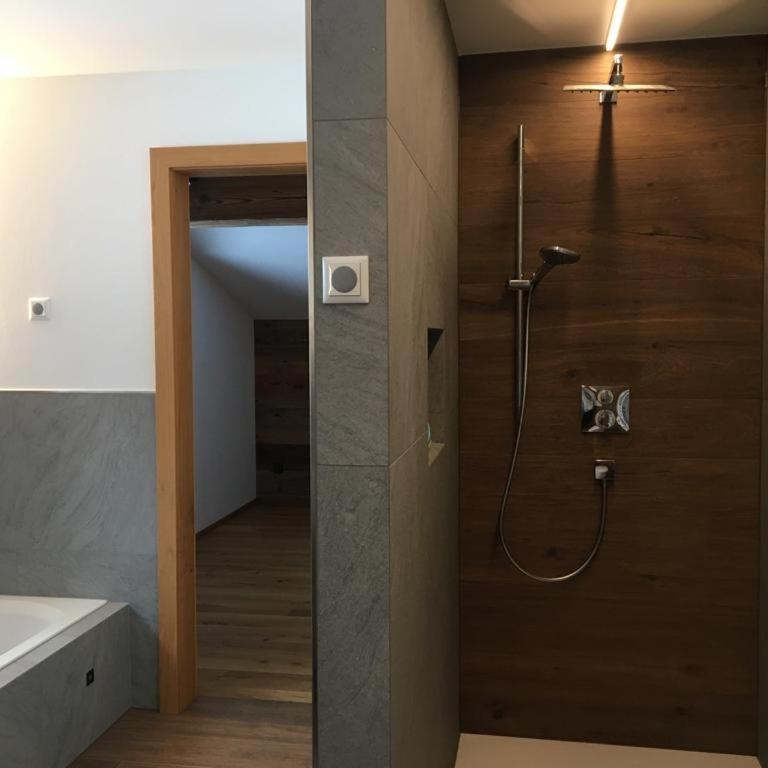 Ferienwohnungen Martlhof - Three-Bedroom Apartment - 12