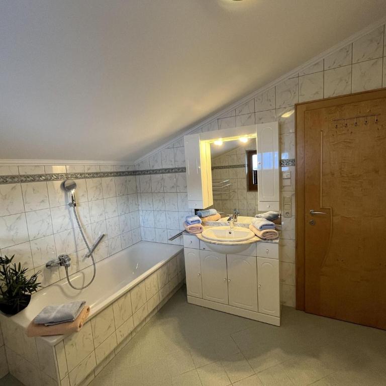 Apartment in Wald near Krimml Waterfalls - Appartamento con 2 Camere da Letto - 12