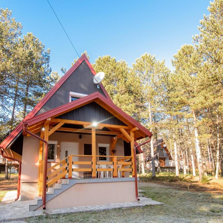 Vila Šišarka Divčibare CENTAR - Vila sa 2 Spavaće Sobe - 3