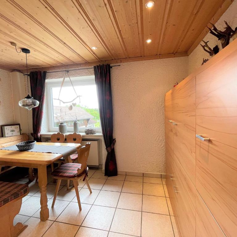 Appartement Alpenvorland - 16 - Apartment mit Blick auf die Berge - 8