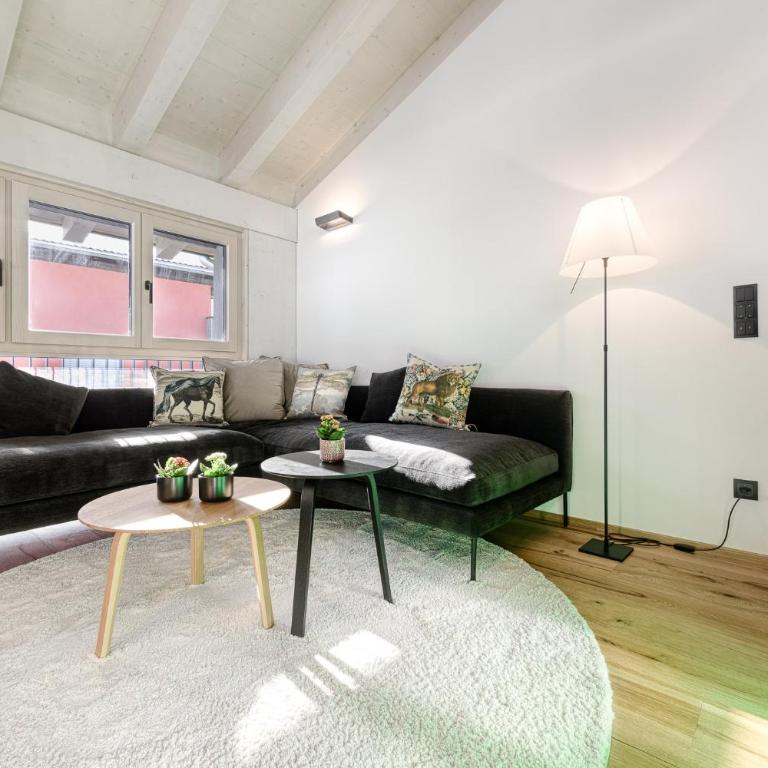 Luxus Penthouse Zentral by A-Appartments - Three-Bedroom Apartment - 2