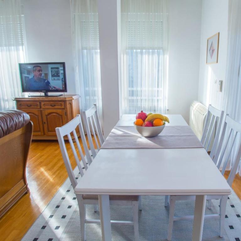 Comfortable Apartment In Mostar - Two-Bedroom Apartment - 20