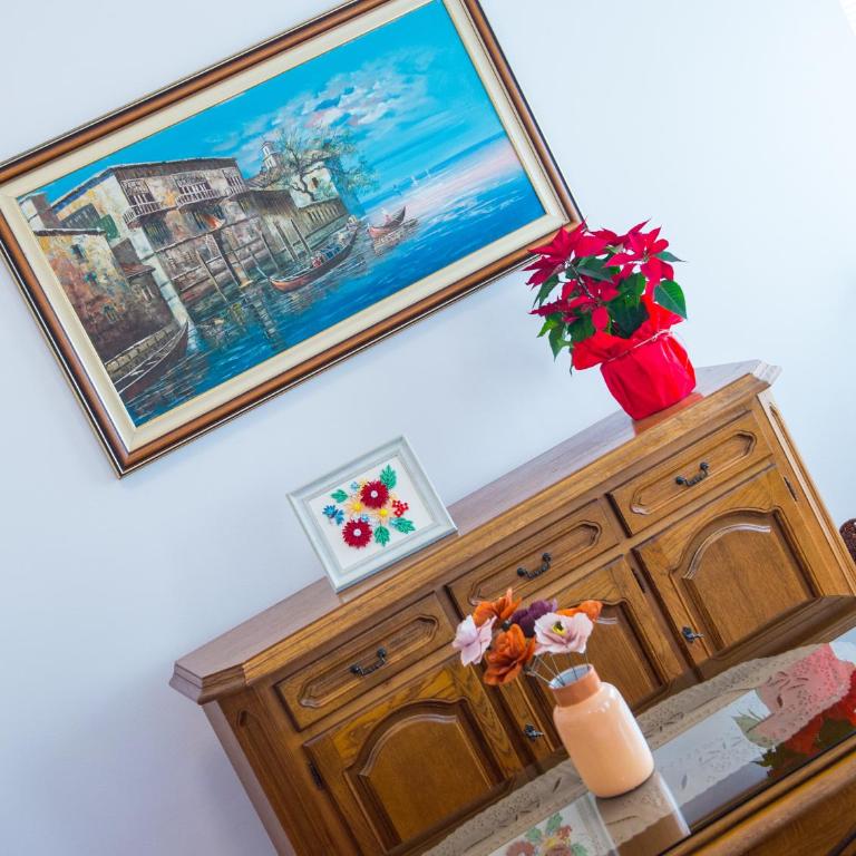 Comfortable Apartment In Mostar - Two-Bedroom Apartment - 54