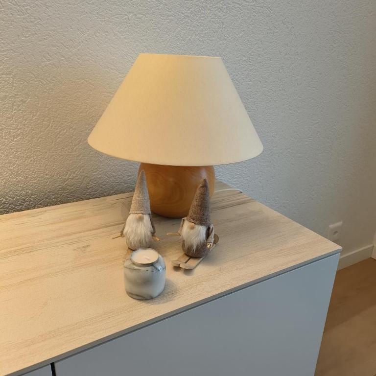 Schöne und Moderne Ferienwohnung - Two-Bedroom Apartment with Mountain View - 33