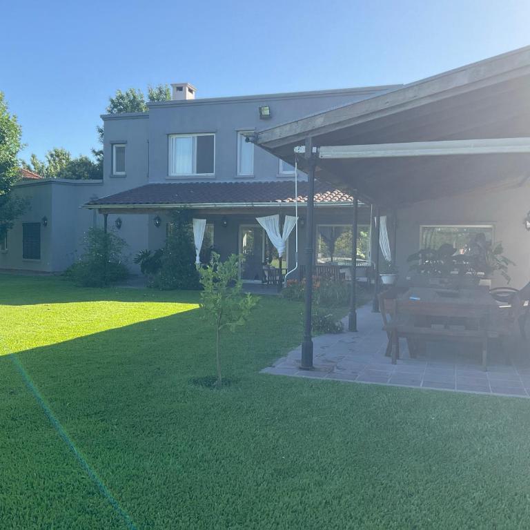 Estancias del Pilar, barrio cerrado vacaciones - Casa de 5 dormitorios - 19