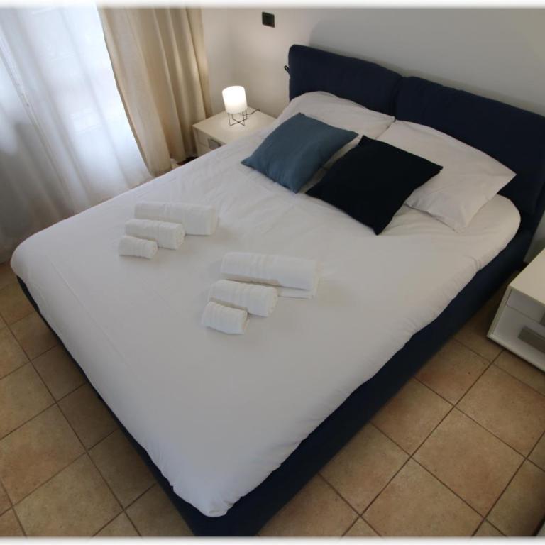 [10 min metro] Palavela Suite - Appartamento con 1 Camera da Letto - 10
