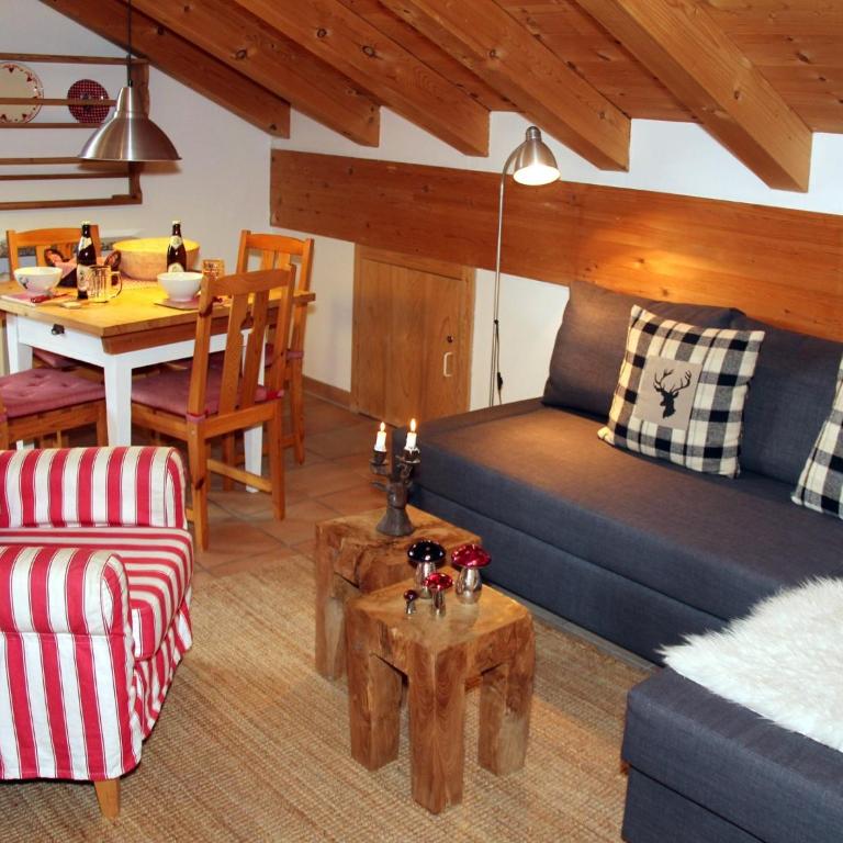 Casa Claudia - die schöne 4-Sterne-Fewo - im Sommer Bergbahntickets inclusive - Apartment - 4
