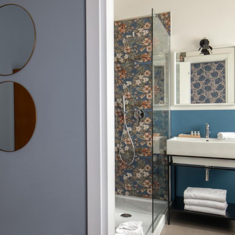 Bloom Hotel Rome - Camera Matrimoniale/Doppia con Letti Singoli con Bagno Privato - 7