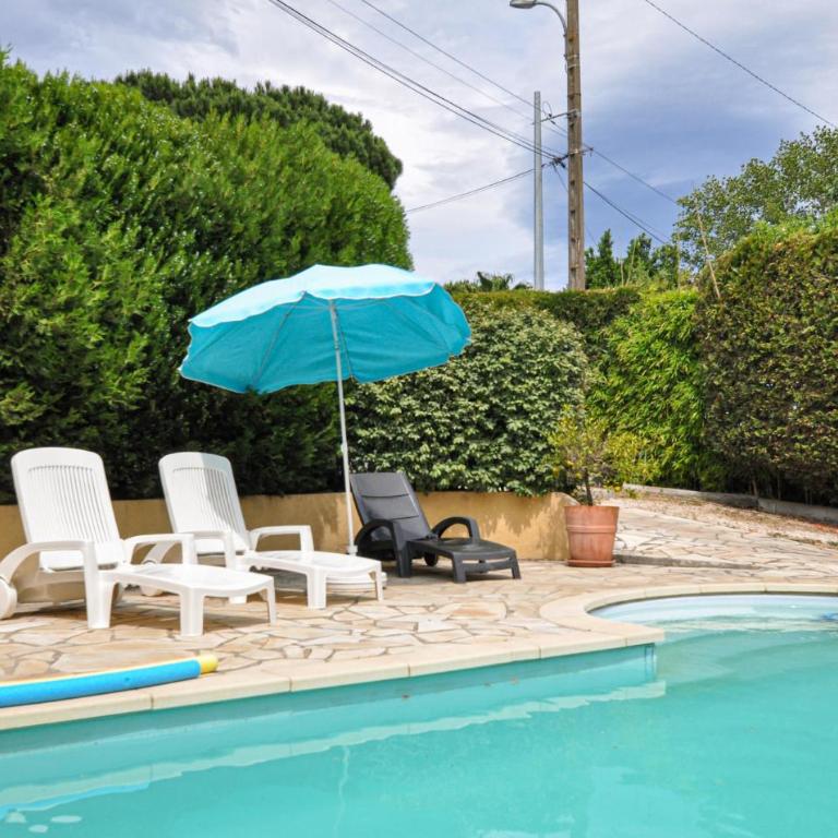 Lovely Apartment In Cogolin With Swimming Pool - Apartment mit 2 Schlafzimmern - 6