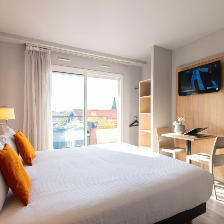 Zenitude Hôtel-Résidences Le Cannet - Studio - Vue sur Piscine - 2